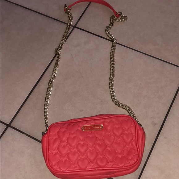 Betsey Johnson Handbags - Betsy Johnson body cross bag Betsey Johnson Handbags - Betsy Johnson body cross bag